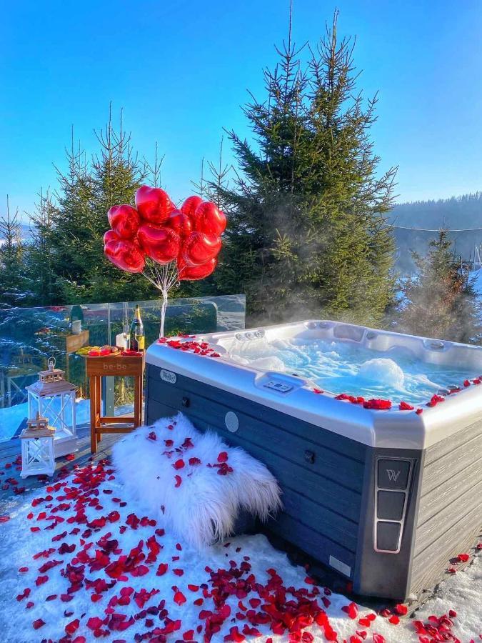 Be Be Chalet - Premium Jacuzi & Private Pool Bukovel Exterior photo