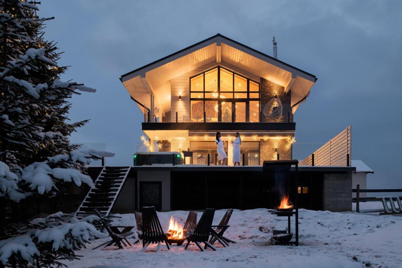 Be Be Chalet - Premium Jacuzi & Private Pool Bukovel Exterior photo